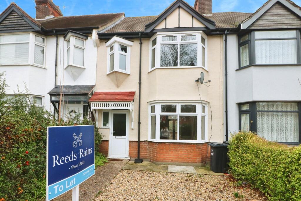 Main image of property: Tomswood Hill, Ilford, IG6