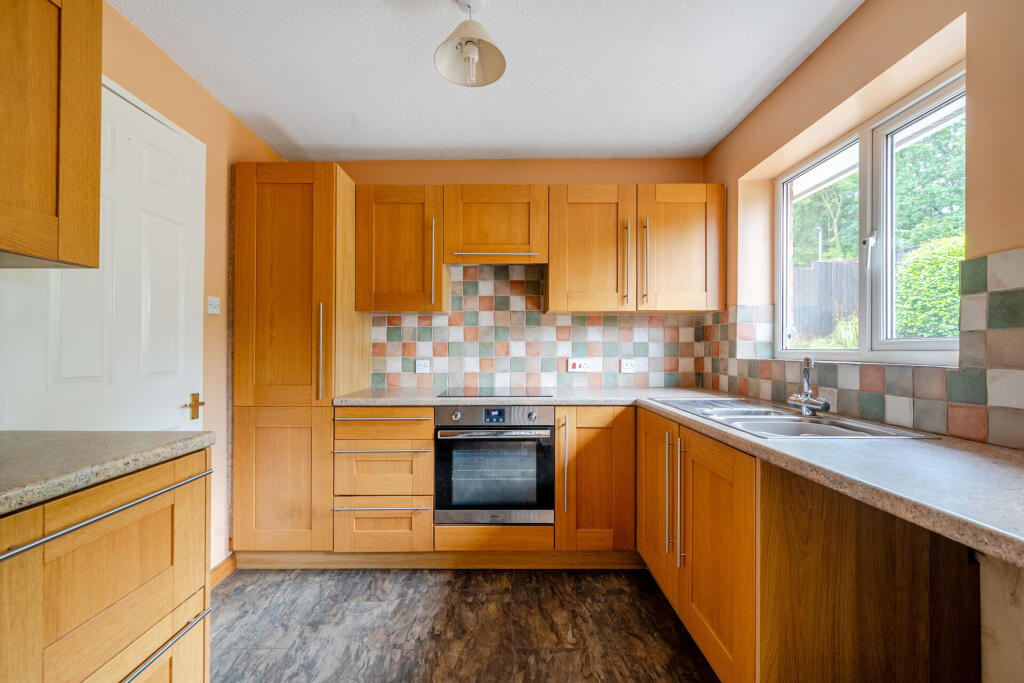 House in East Devon, Littletown, Honiton - More