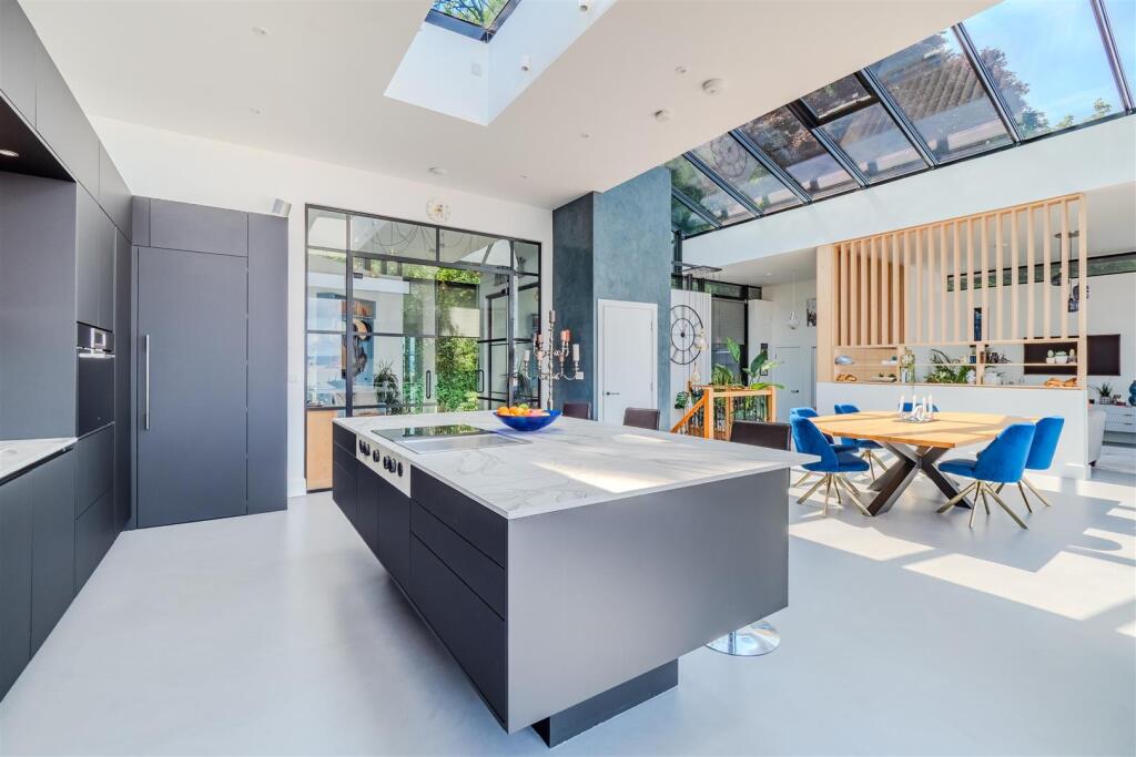 Woodlands Road, Portishead - View 4