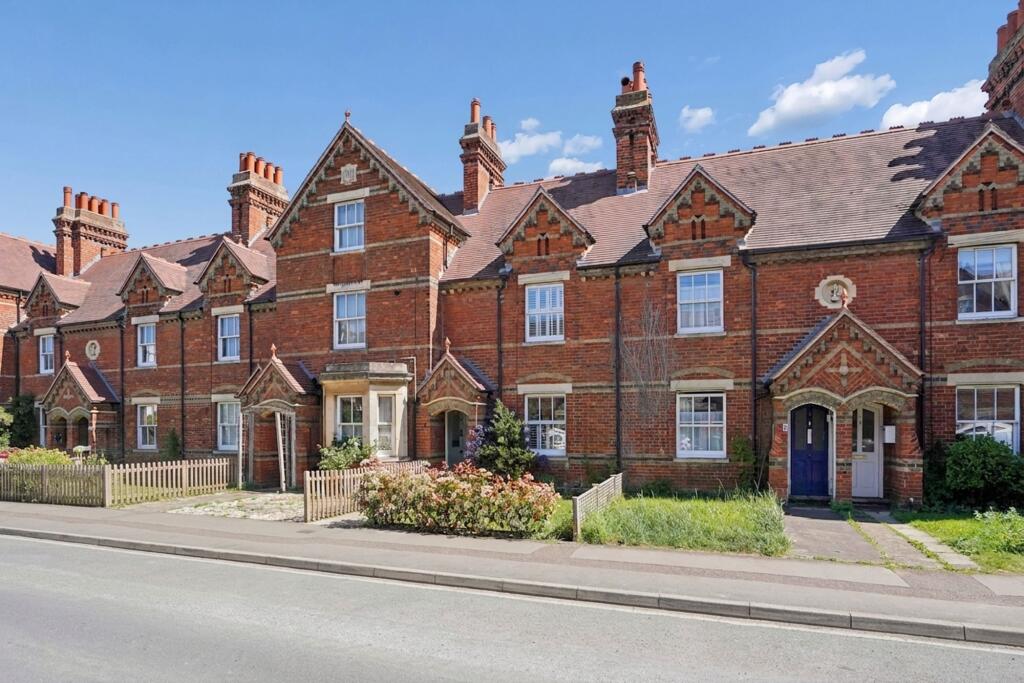 Main image of property: Victoria Road, Abingdon, OX14
