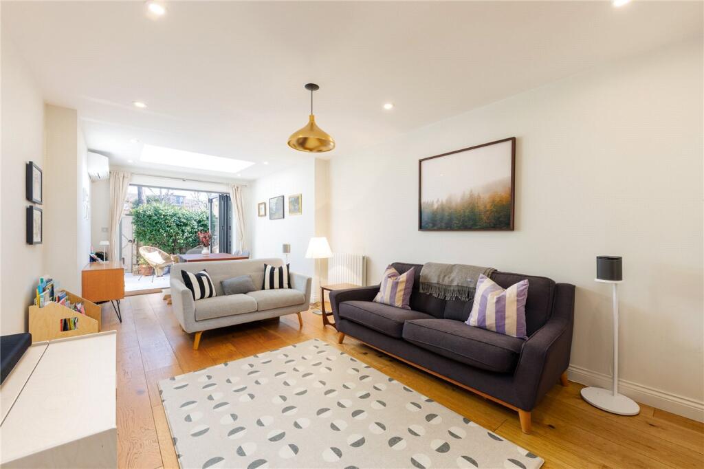 Main image of property: Virginia Road, London, E2