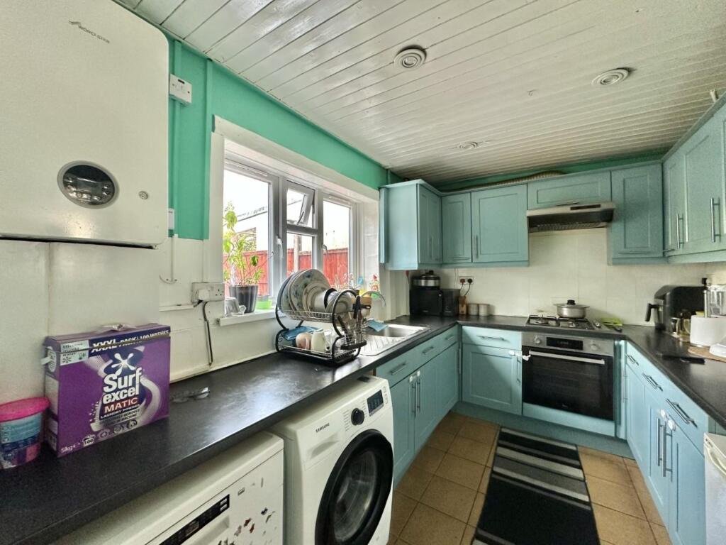 House in Southall - View 5