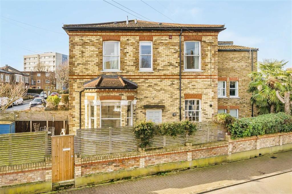 Main image of property: Ryde Vale Road, Balham