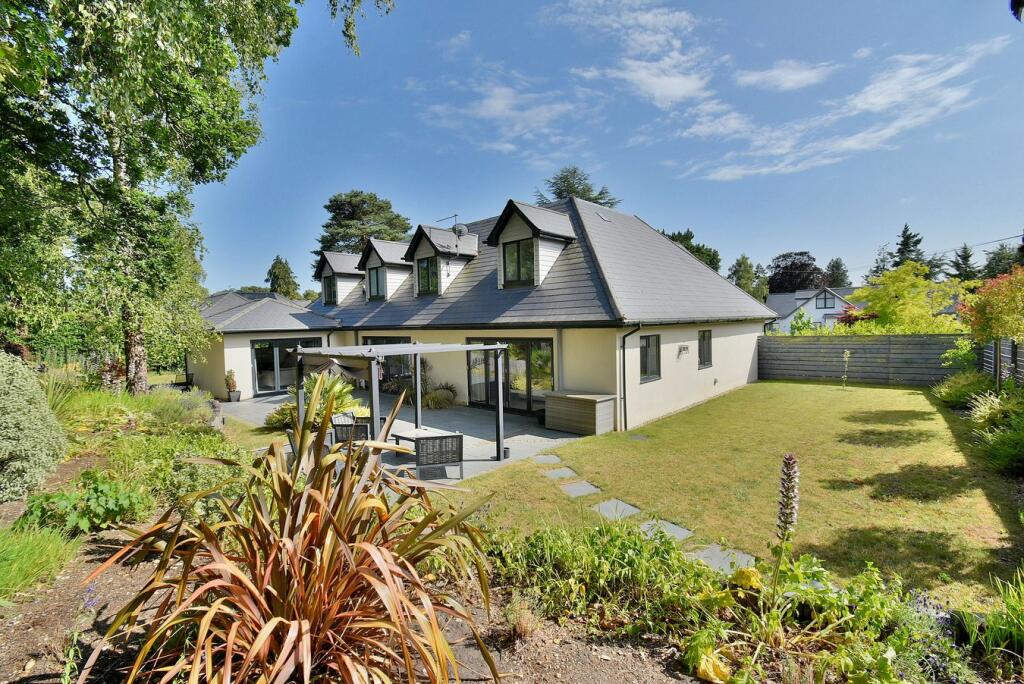 Pringles Drive, Ferndown, BH22 photo 2