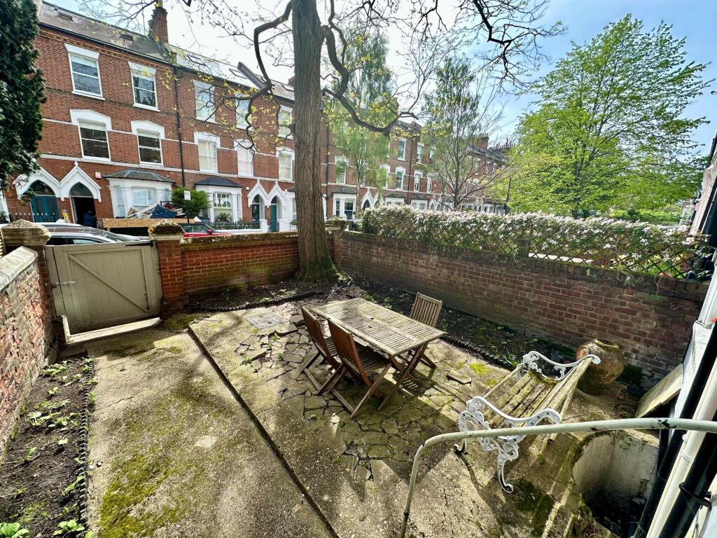 Property photo 8
