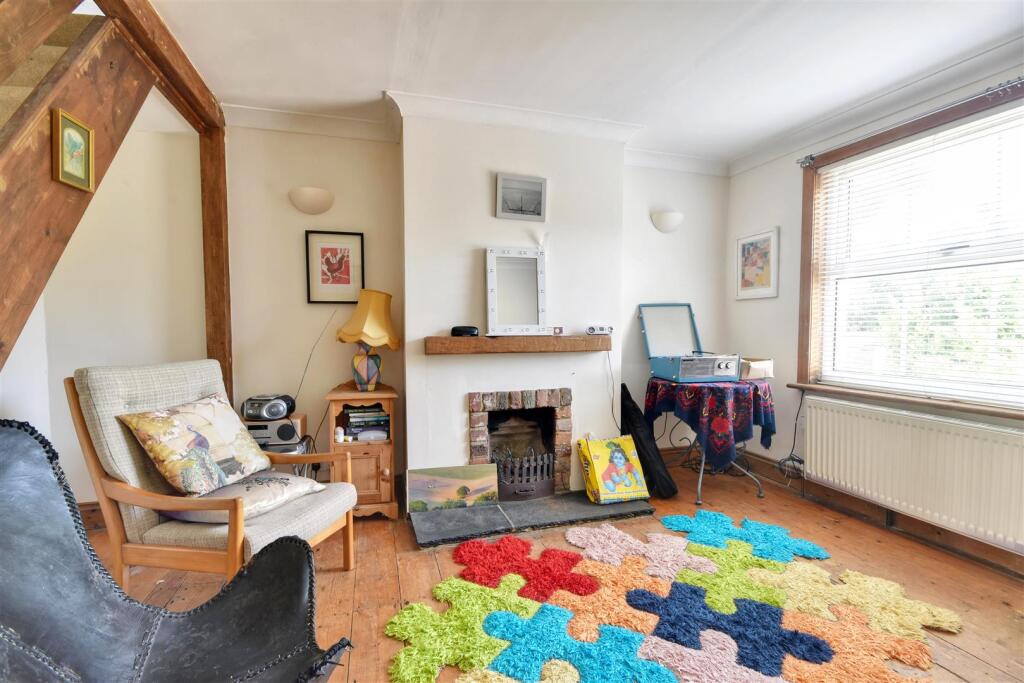 House in Rother, Icklesham - More