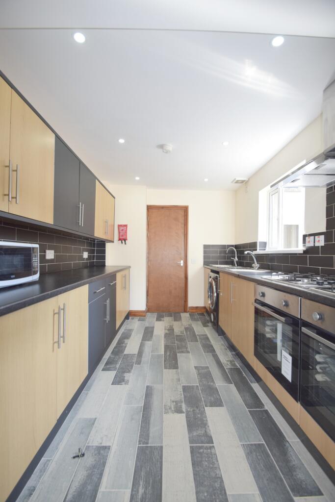 House in Cardiff - View 3