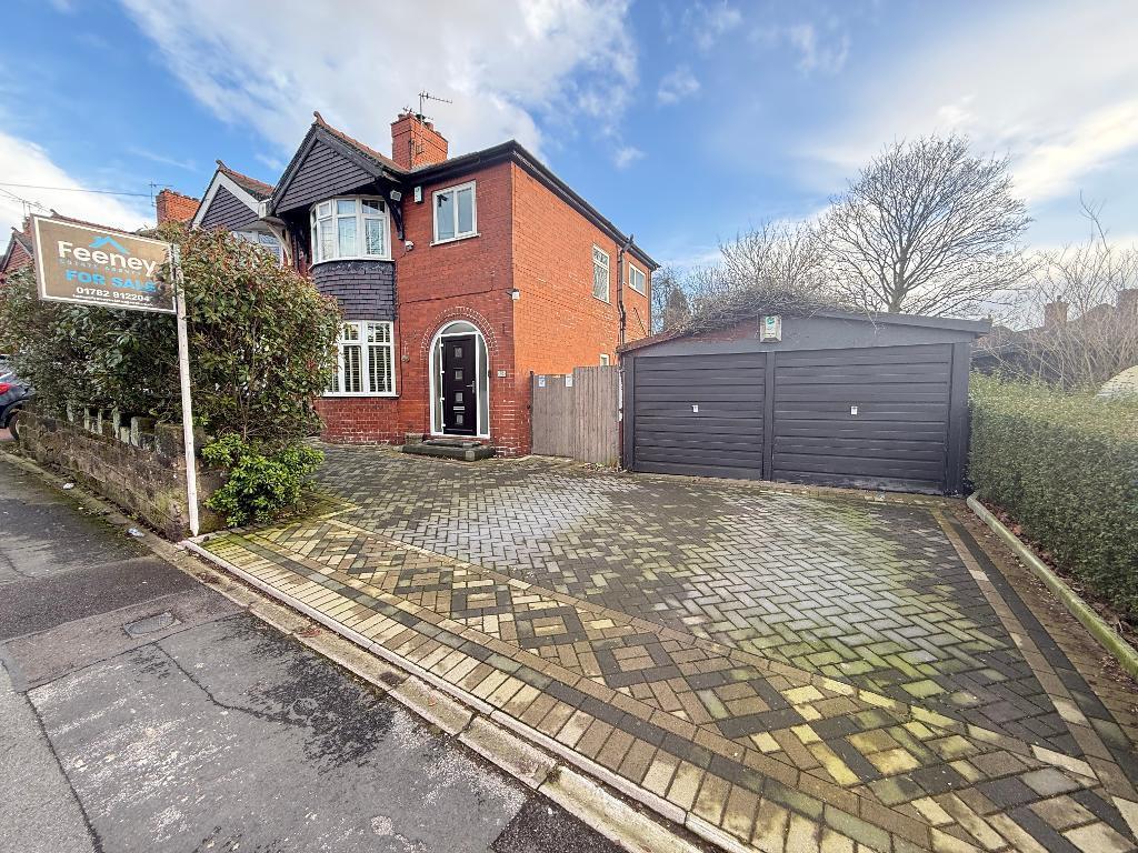 Main image of property: Little Chell Lane, Tunstall, Stoke on Trent, ST6 6ND