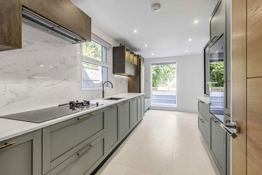 House in London, Finsbury Park - View 4