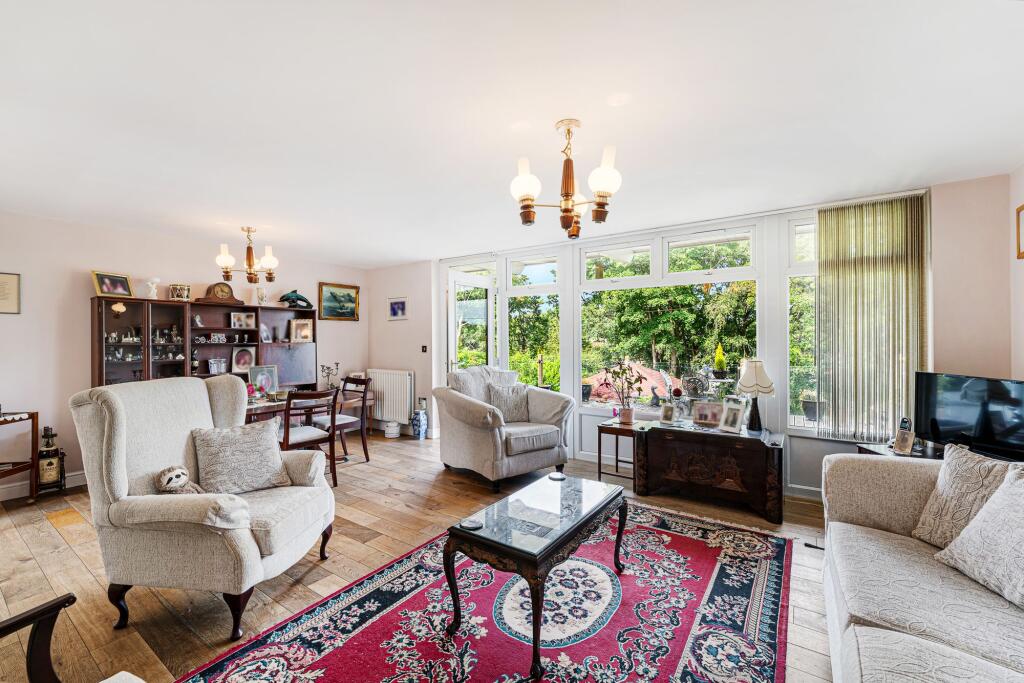 Oakwood Avenue, Ashton-In-Makerfield, WN4 photo 3