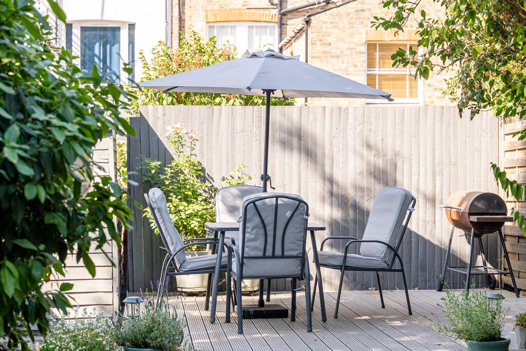 Apartment in London - View 3