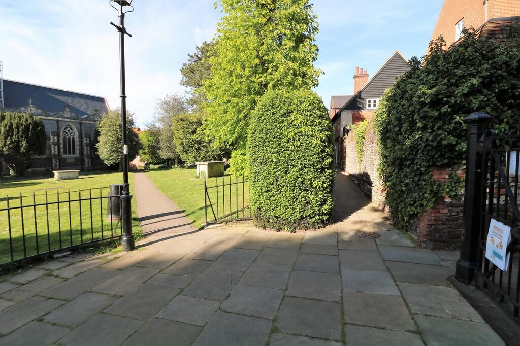 Property photo 8