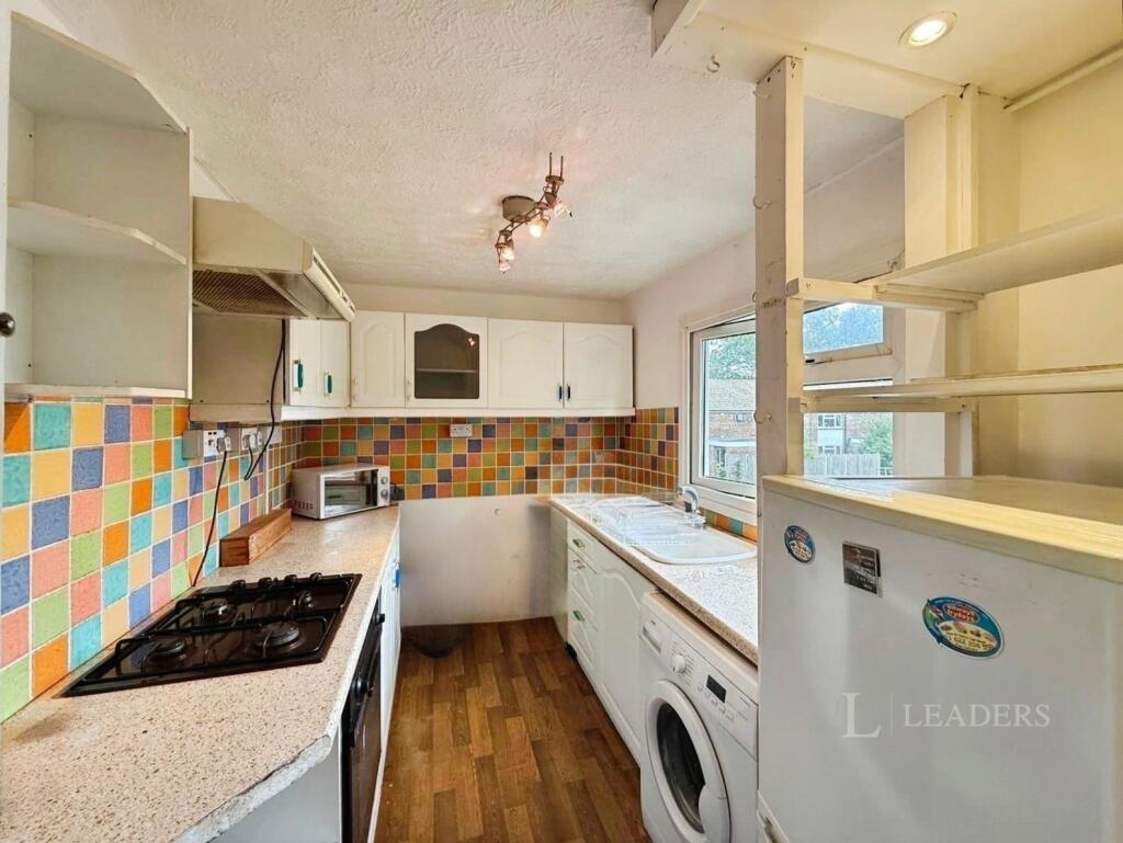 Apartment in Maidstone, Kent - View 2