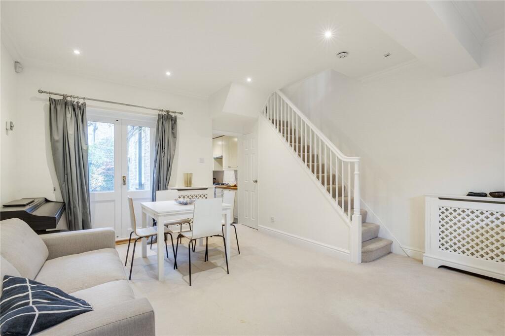Ashbury Road, SW11 photo 2