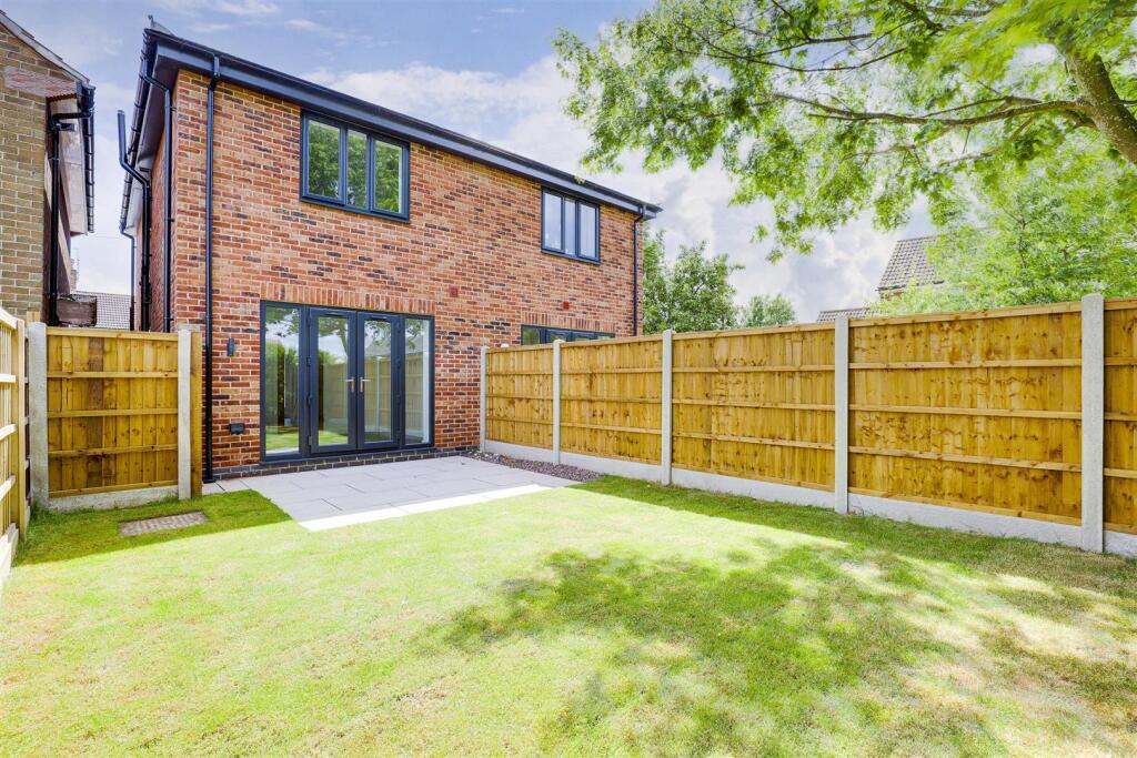 House in Nottingham - View 2