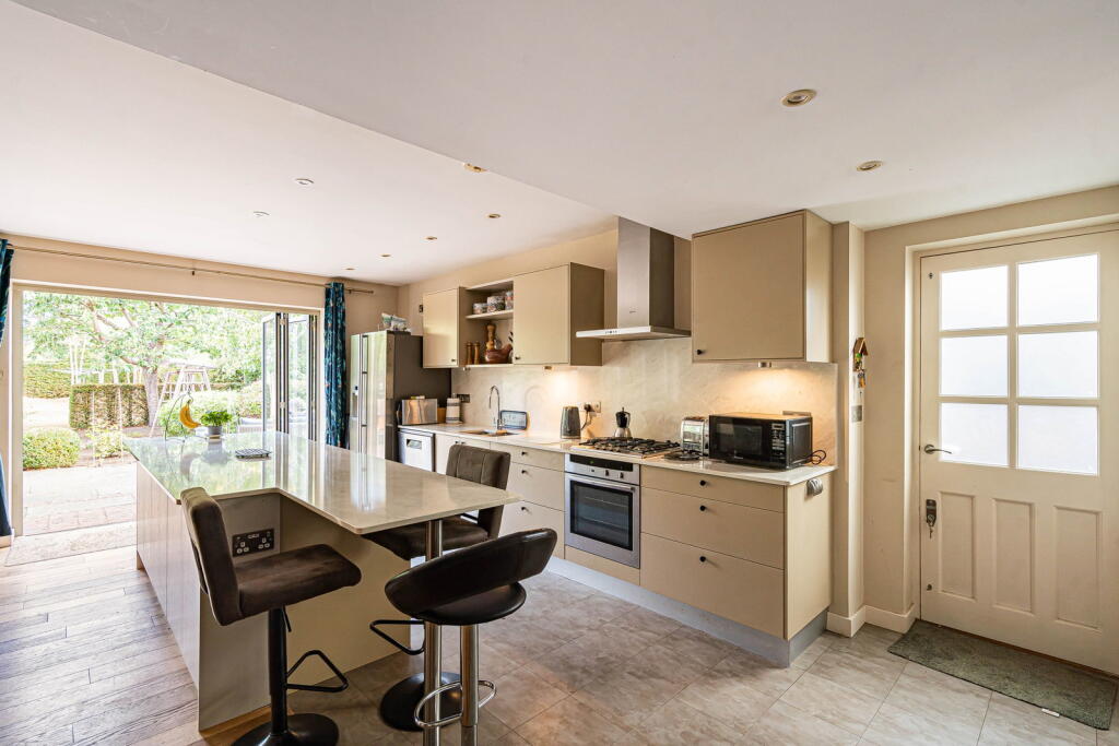 House in Waverley, Lords Hill Common, Wonersh - View 3