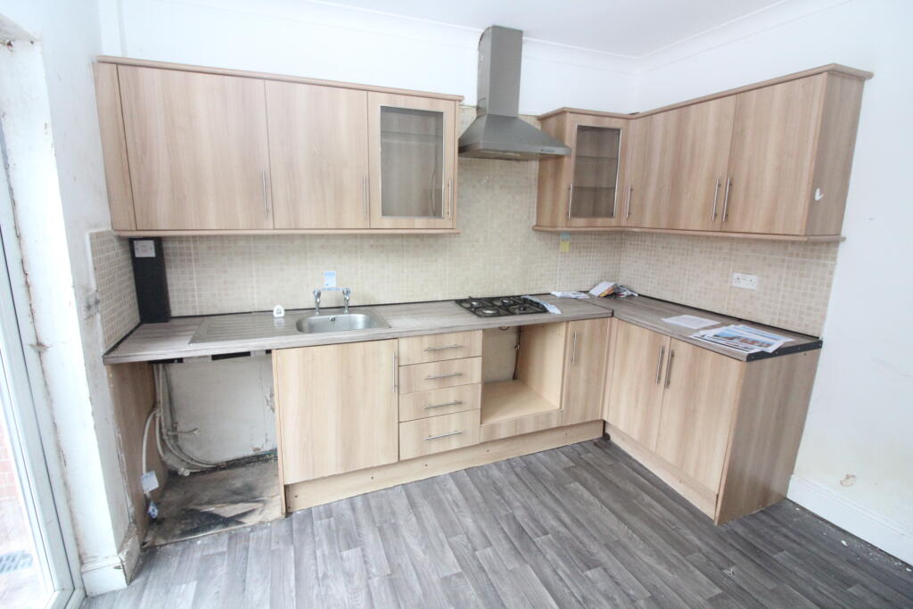25 St. Davids Road, Preston, Lancashire PR1 6ND photo 5