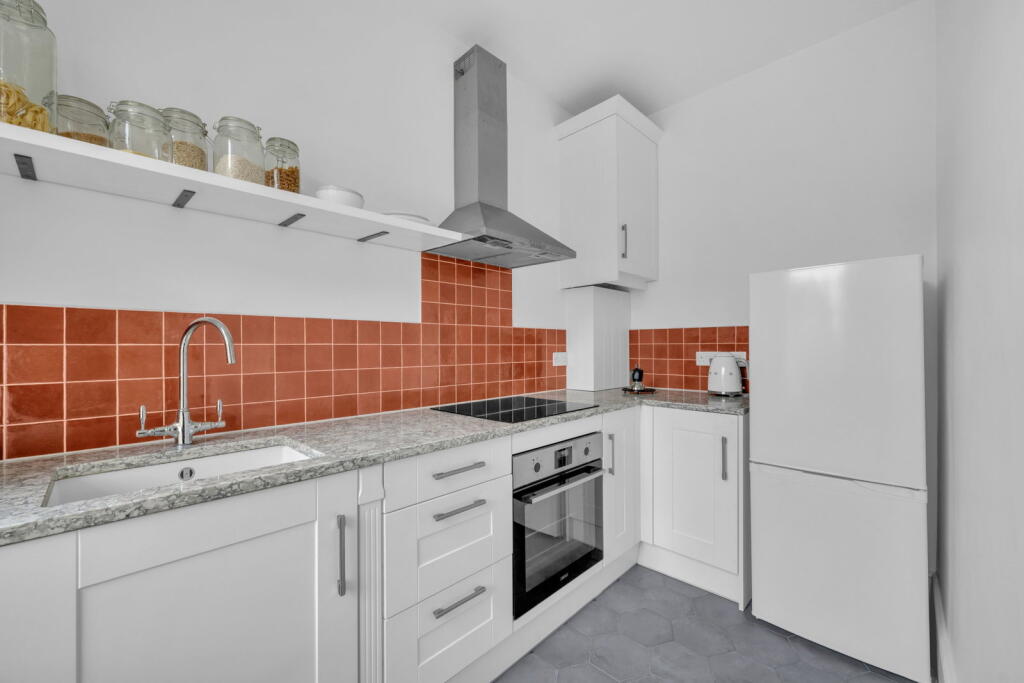 Apartment in London - View 4