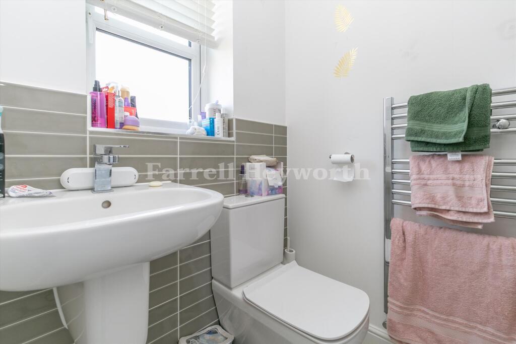 House in South Ribble, Farington - More
