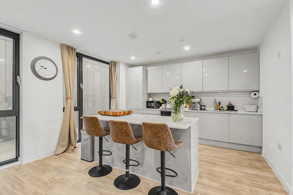 3 bedroom apartment for rent