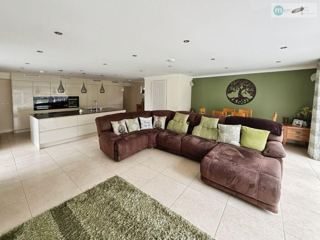 Main image of property: Bouverie Road, Hardingstone, Northampton, NN4
