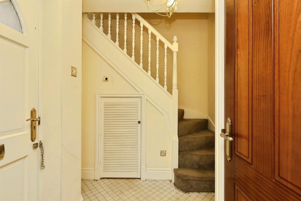Apartment in Doncaster, Bawtry - View 2