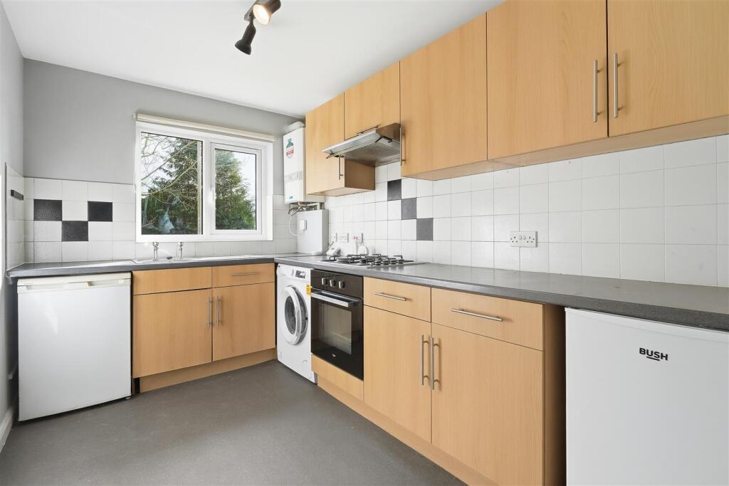 Additional image 5 of Ridgewood Close, Baildon, Shipley