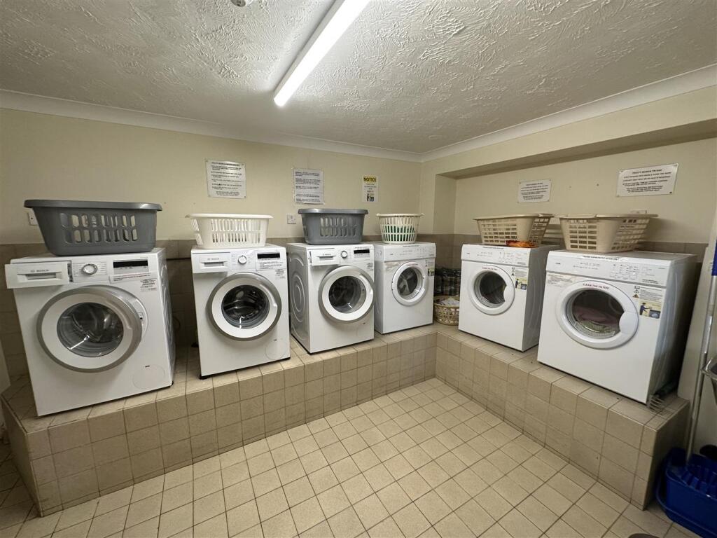 Apartment in Darlington - More