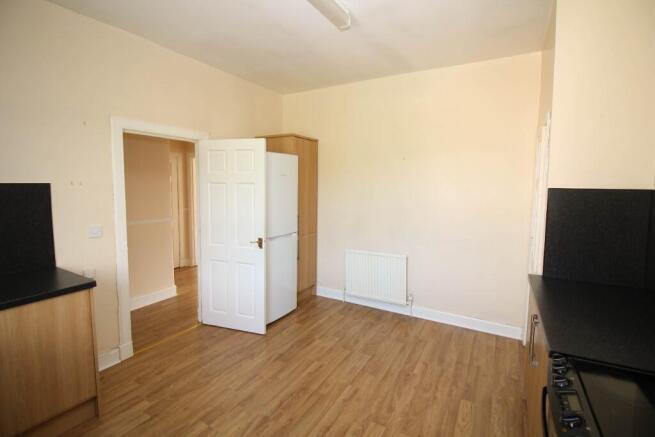 Apartment in Longcroft, Falkirk - View 5