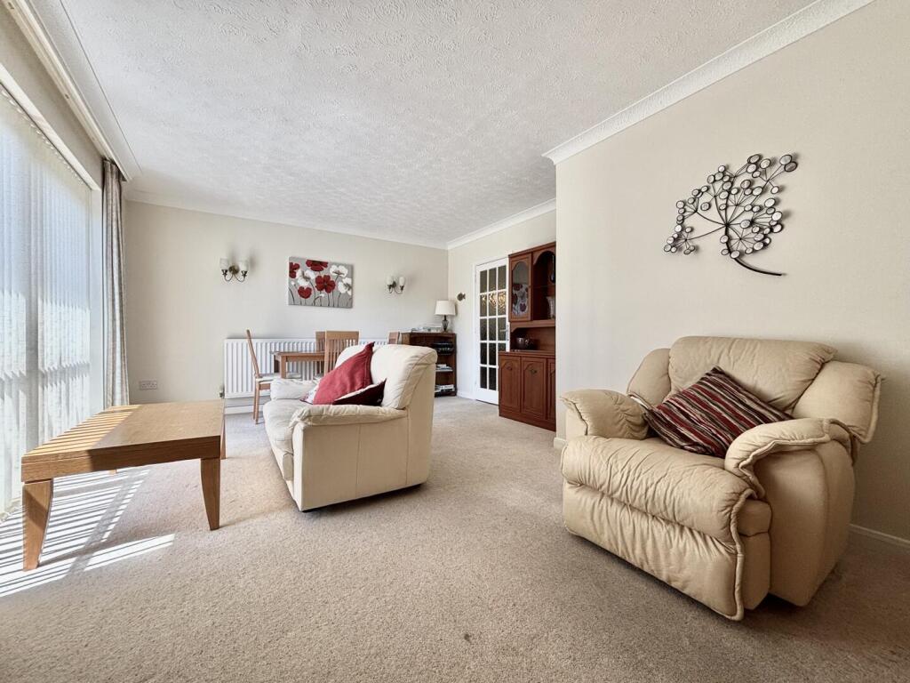 Apartment in Highcliffe-on-Sea, Highcliffe and Walkford - View 4