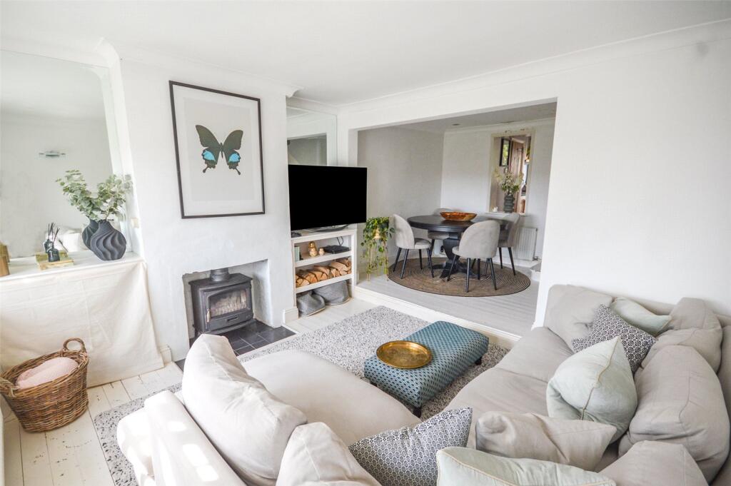 House in Bishop's Stortford, Hockerill - View 2