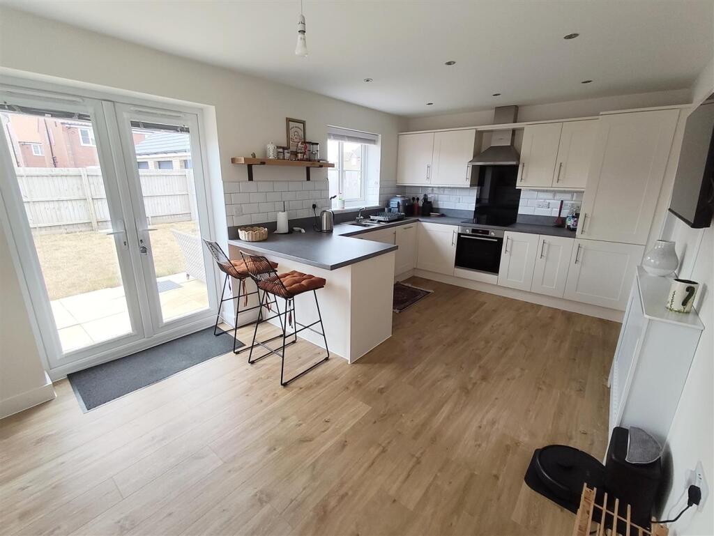 House in South Holland, Crowland - View 5