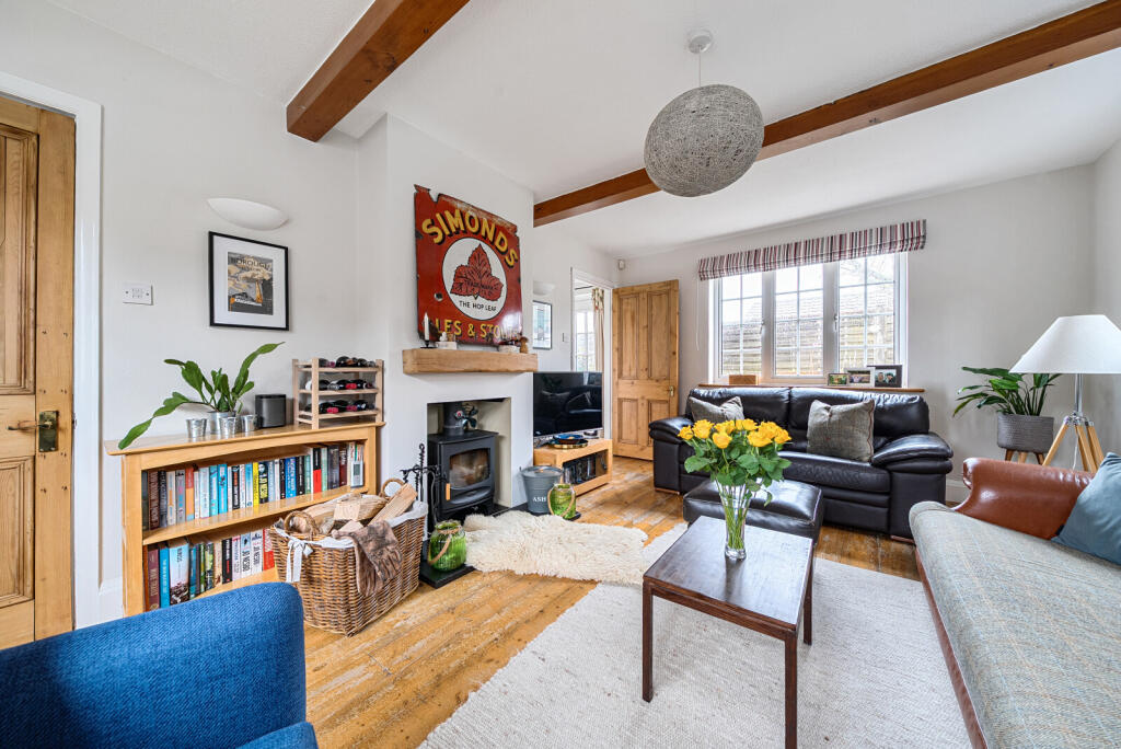 Quarry Hill, Godalming, GU7 photo 3