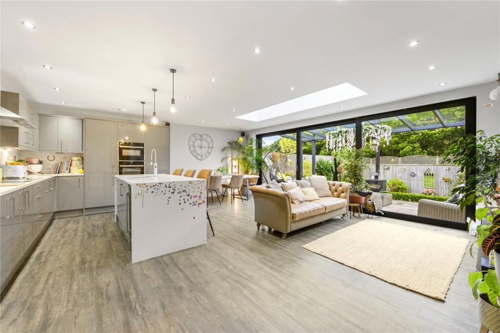 4-bed detached on Mere Brow Lane, Mere Brow, Preston, Lancashire, £500,000