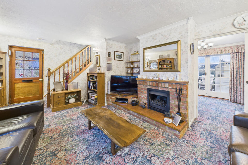 House in Dacorum, The Image - View 2