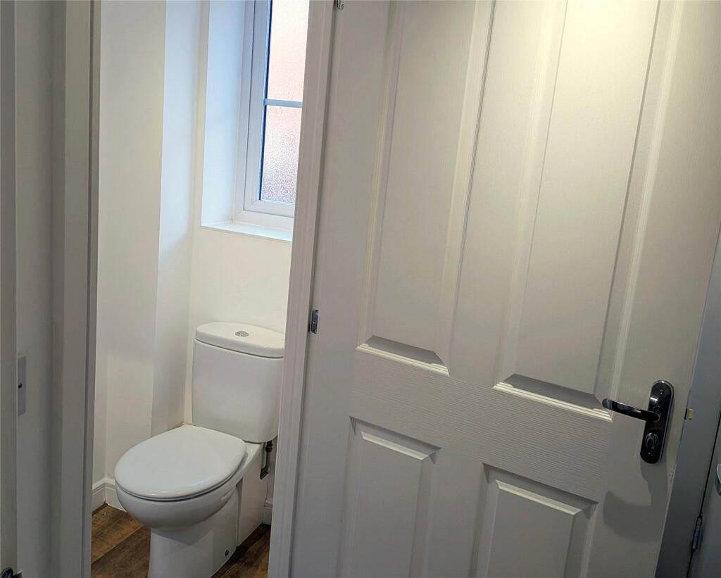 House in Sandbach, Elworth Park, Ettiley Heath - View 4