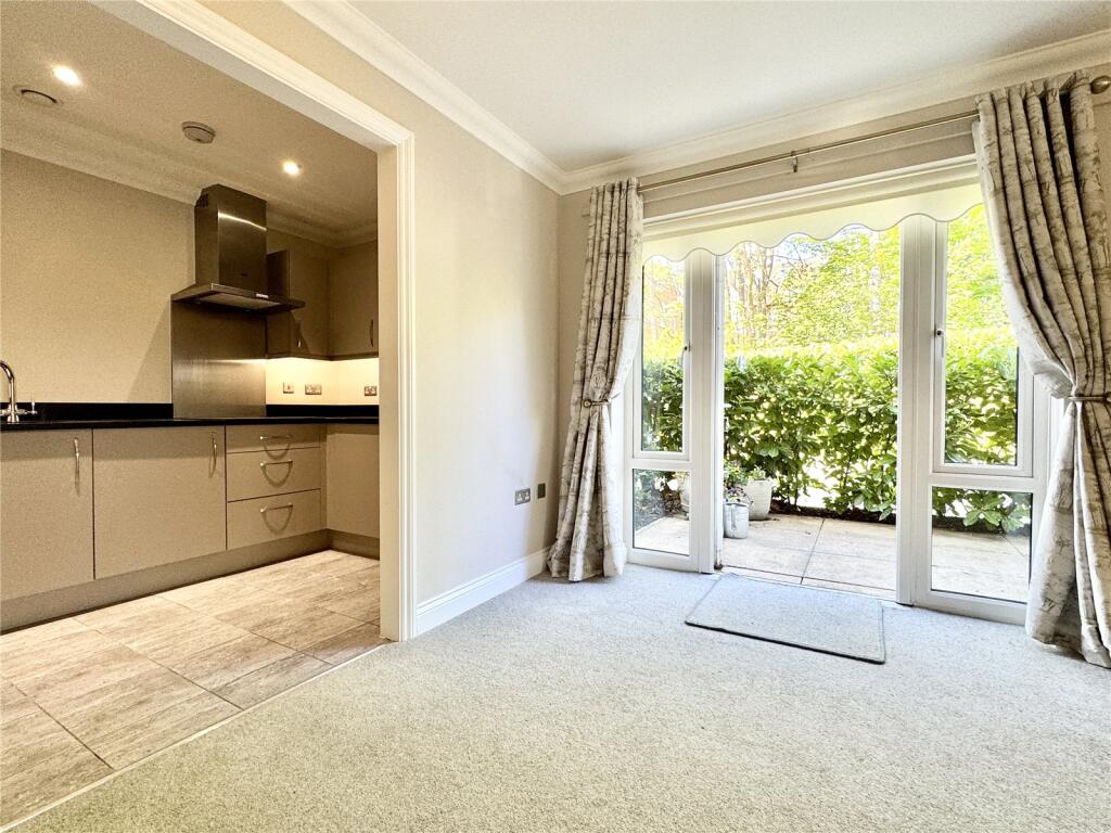 Emerson Park, Rowhill Road, Hextable, BR8 photo 5