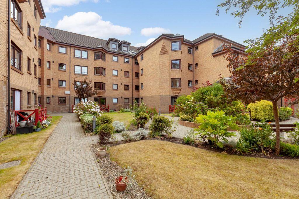 Main image of property: 173/511 Carlyle Court, Comely Bank Road, Edinburgh, EH4 1DJ