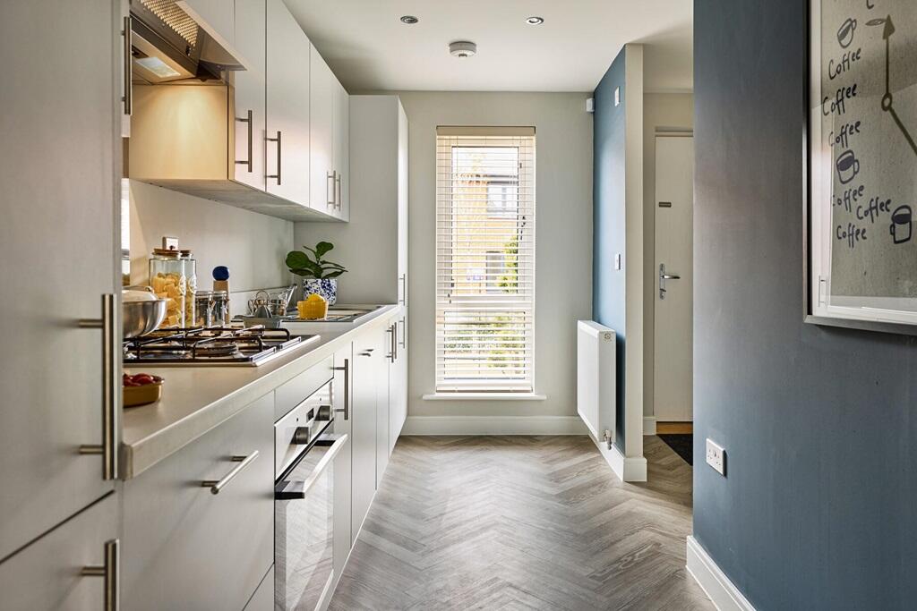 House in Crewkerne, Somerset - View 5