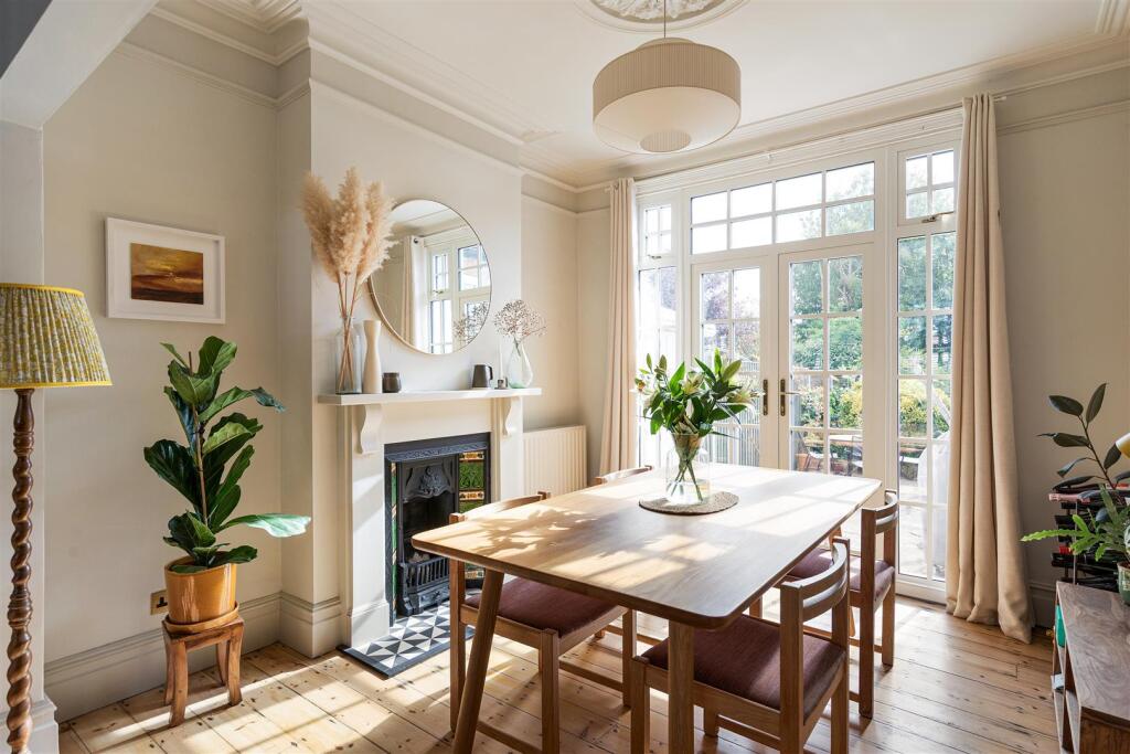 House in London - View 4