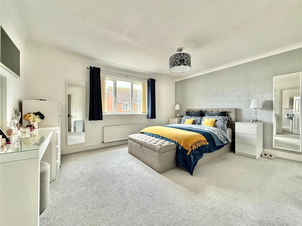 House in Eastbourne, East Sussex - More