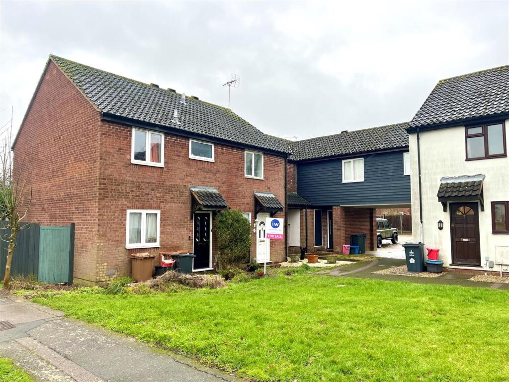 Main image of property: Parishes Mead, Stevenage