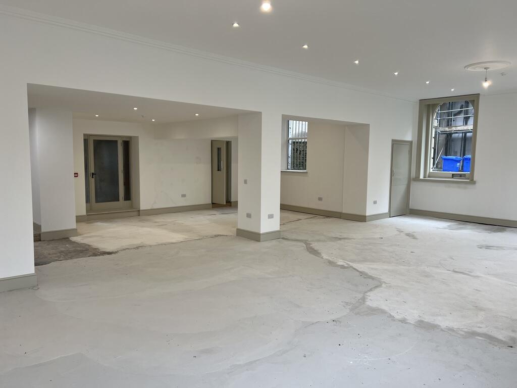 Additional image 3 of Former Lloyds Bank Building, 5, High Street, Shepton Mallet, BA4 5AB