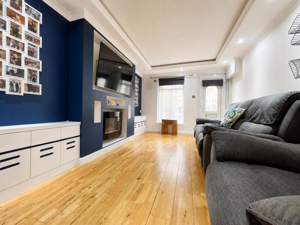House in Sheerness, Marine Town - View 4