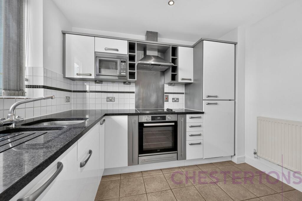 Apartment in London - More