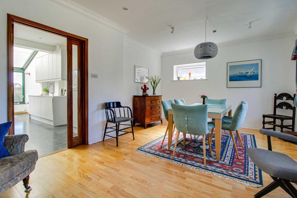 House in Lewes, Plumpton Green - View 5
