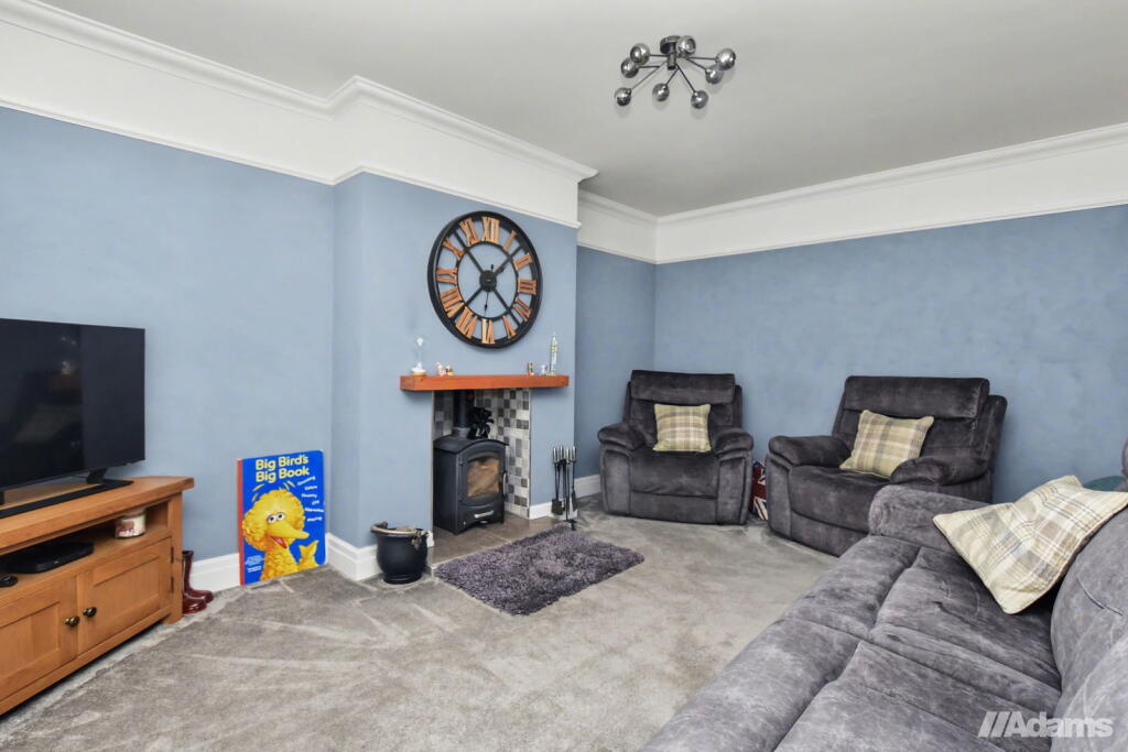 Cranbourne Avenue, Warrington photo 3