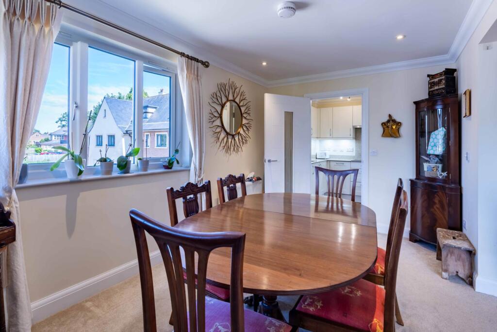 Apartment in Swindon - View 3