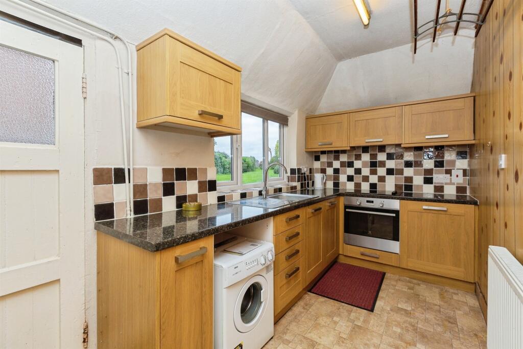 Dharwar, Cuxham, Watlington photo 3
