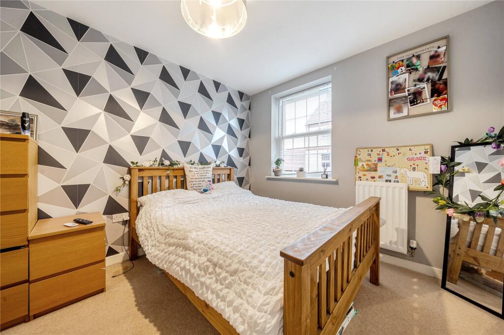 Walston Way, Brampton, Huntingdon photo 4